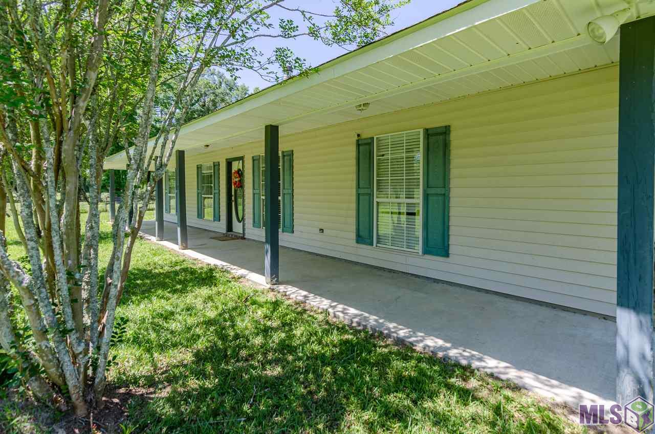 17130 Charlie Brown Road Prairieville, LA 70769 - Photo 3 of 29 Gallery Image 3