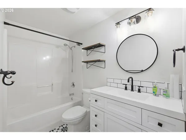 $355,000 | 5754 Orchid Lane, Springfield, OR 97478