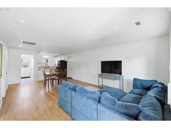 $355,000 | 5754 Orchid Lane, Springfield, OR 97478