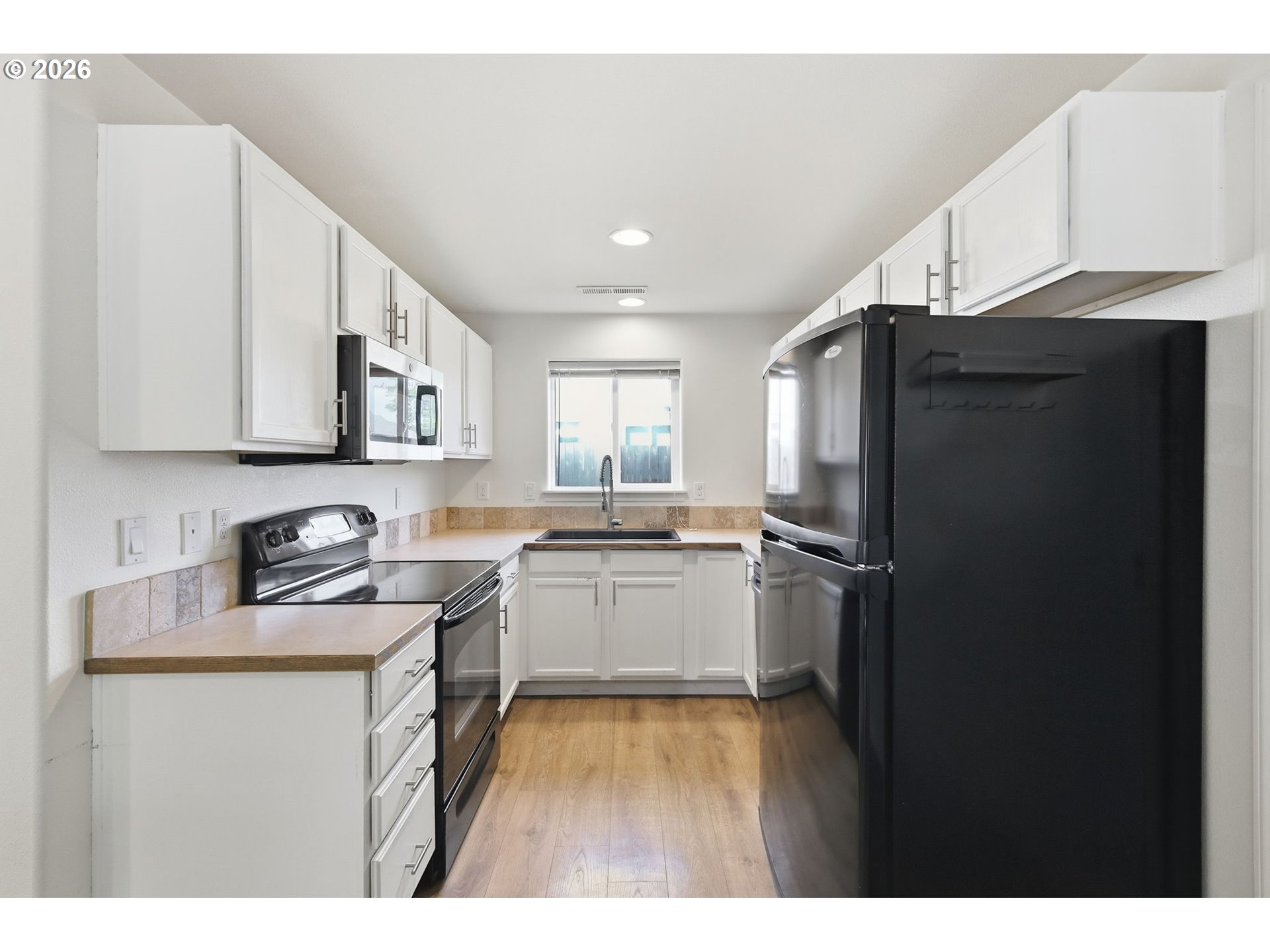 5754 Orchid Lane Springfield, OR 97478 - Photo 9 of 25