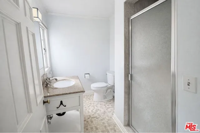 $5,000 | 214 South Spalding Drive, Beverly Hills, CA 90212