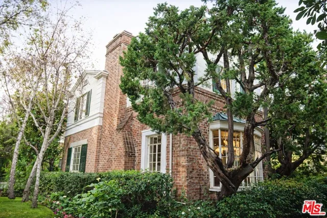 $5,000 | 214 South Spalding Drive, Beverly Hills, CA 90212