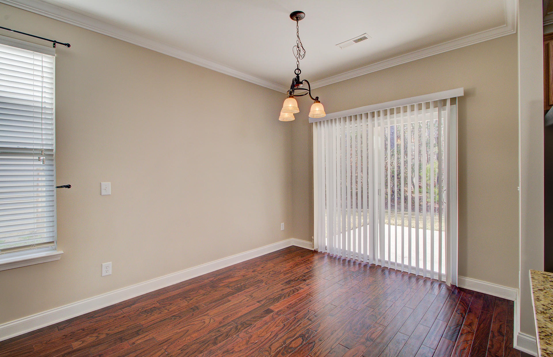122 Instructor Court Ladson, SC 29456 - Photo 10 of 33 10