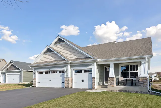 $474,927 | 1340 Chestnut Circle, Carver, MN 55315