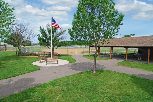 $474,927 | 1340 Chestnut Circle, Carver, MN 55315