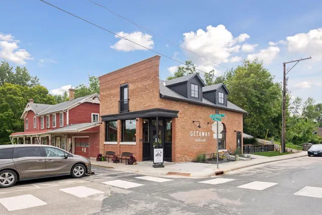 $474,927 | 1340 Chestnut Circle, Carver, MN 55315