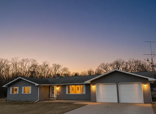 $774,000 | N8751 Highway 53, Holland, WI 54636