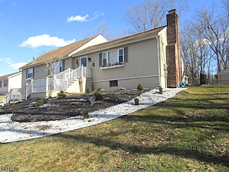 306 Wagon Wheel Road Montague, NJ 07827 - Photo 4 of 40