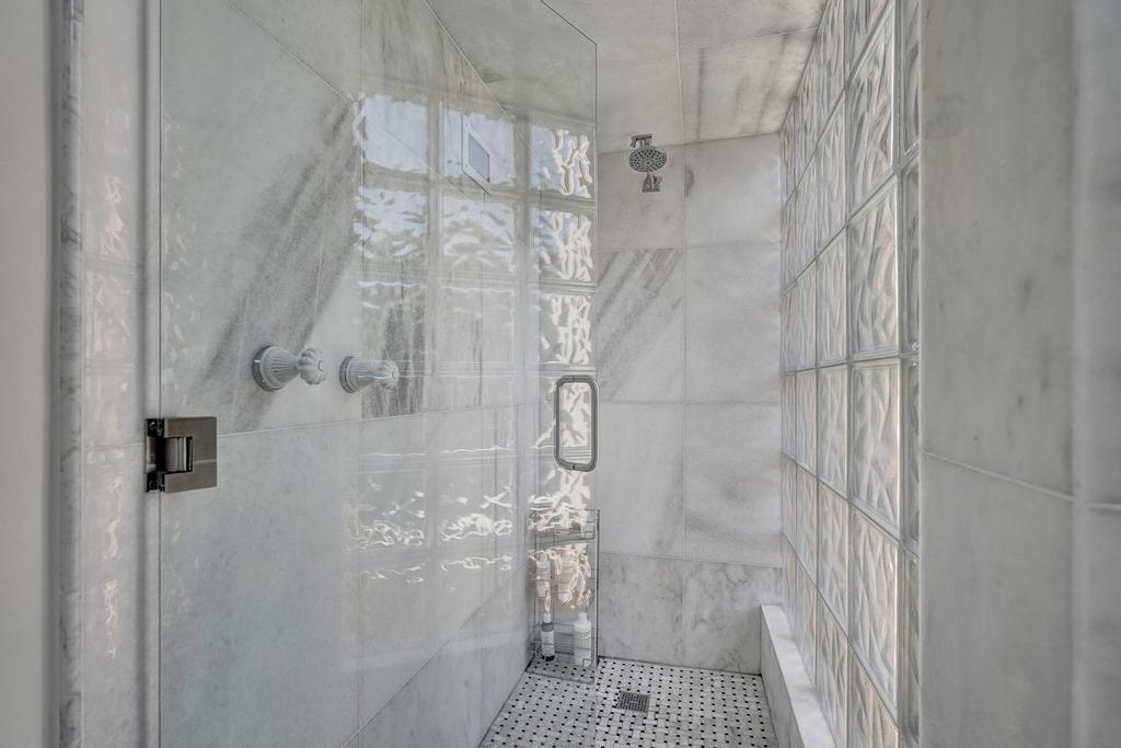 820 Hibiscus Street Boca Raton, FL 33486 - Photo 20 of 40 Walk In Shower