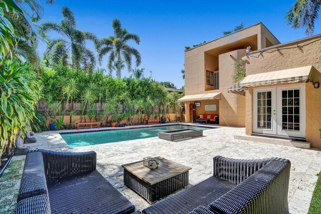 820 Hibiscus Street Boca Raton, FL 33486 - Photo 31 of 40 Relax