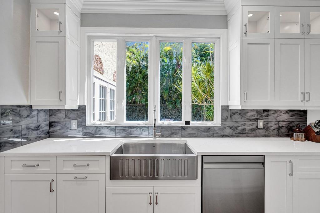 820 Hibiscus Street Boca Raton, FL 33486 - Photo 5 of 40 Stainless Steel Farmers Sink