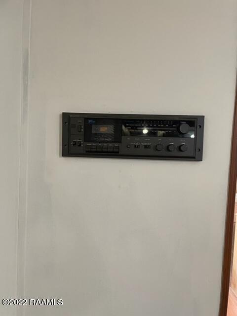 238 Tubing Road Broussard, LA 70518 - Photo 18 of 20 wall stereo