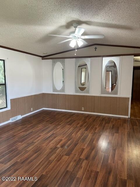 238 Tubing Road Broussard, LA 70518 - Photo 4 of 20 living room