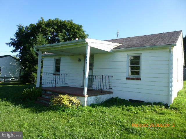 2612 Braddock Road Mount Airy, MD 21771 - Photo 8 of 8 Exterior (Front)