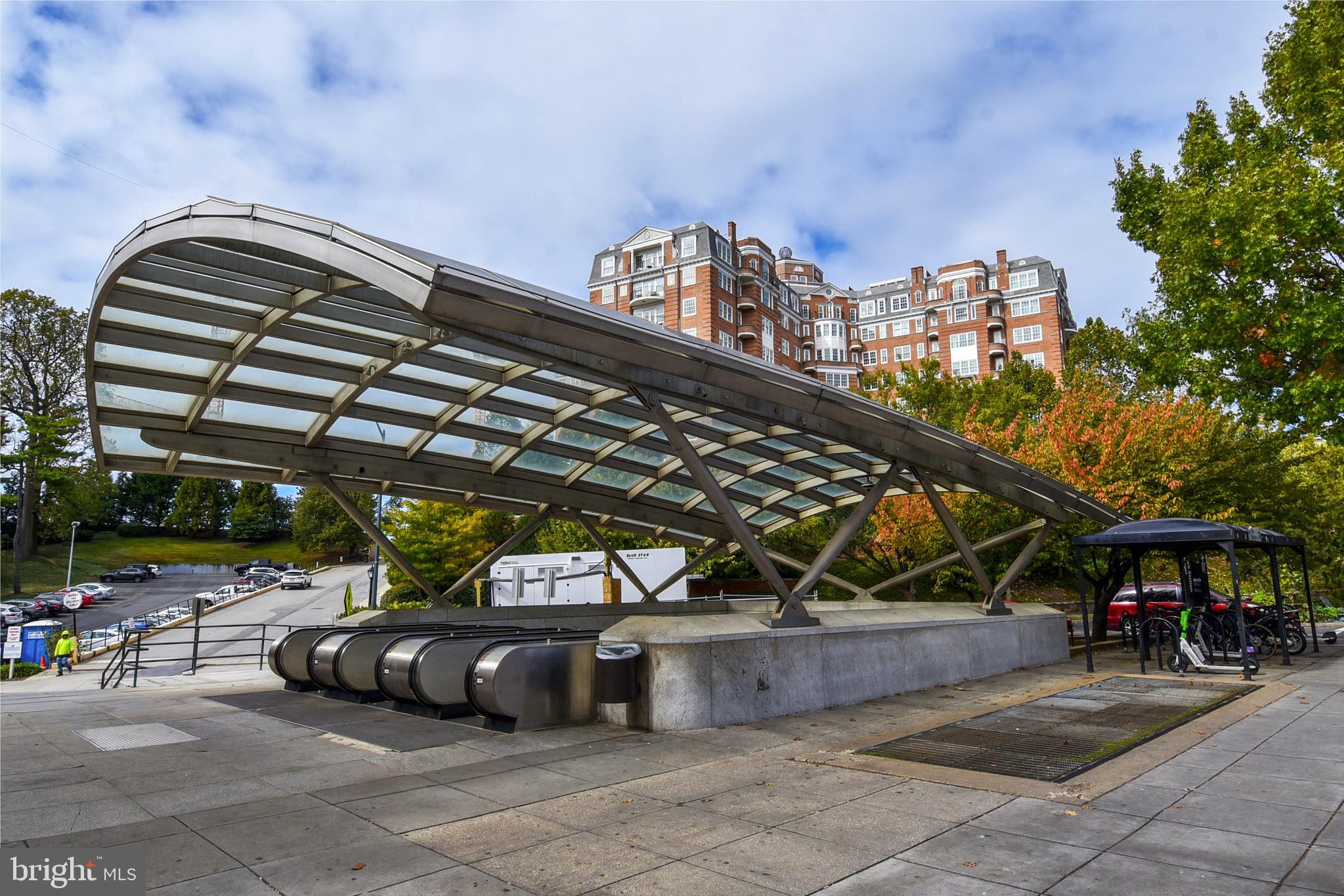 1731 Willard Street Northwest, Unit 105 Washington, DC 20009 - Photo 50 of 52 a view of street with cars