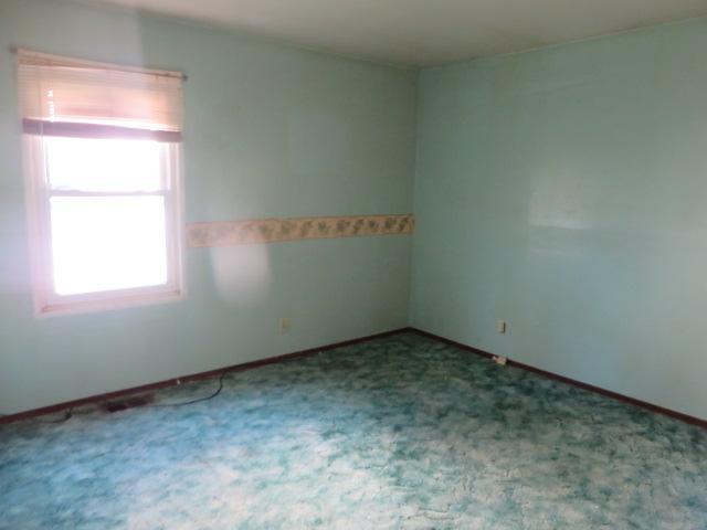 7846 Gilmore Road Indianapolis, IN 46219 - Photo 8 of 10 Gallery Image 8
