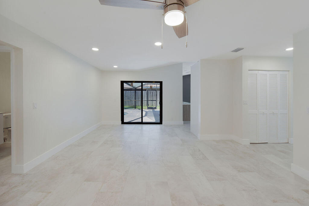 7230 Northwest 4th Avenue Boca Raton, FL 33487 - Photo 26 of 49 AIP_3168