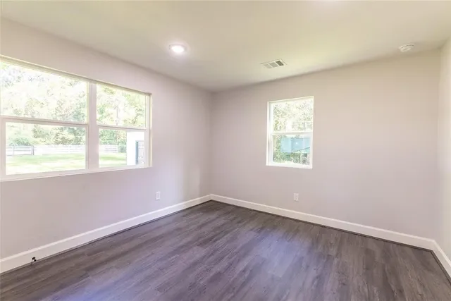 $2,600 | 7728 White Rock Road, Cleveland, TX 77328