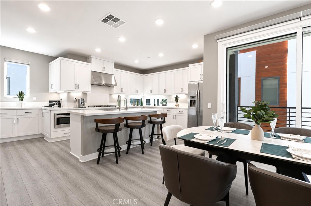 253 Waypoint Tustin, CA 92782 - Photo 23 of 56