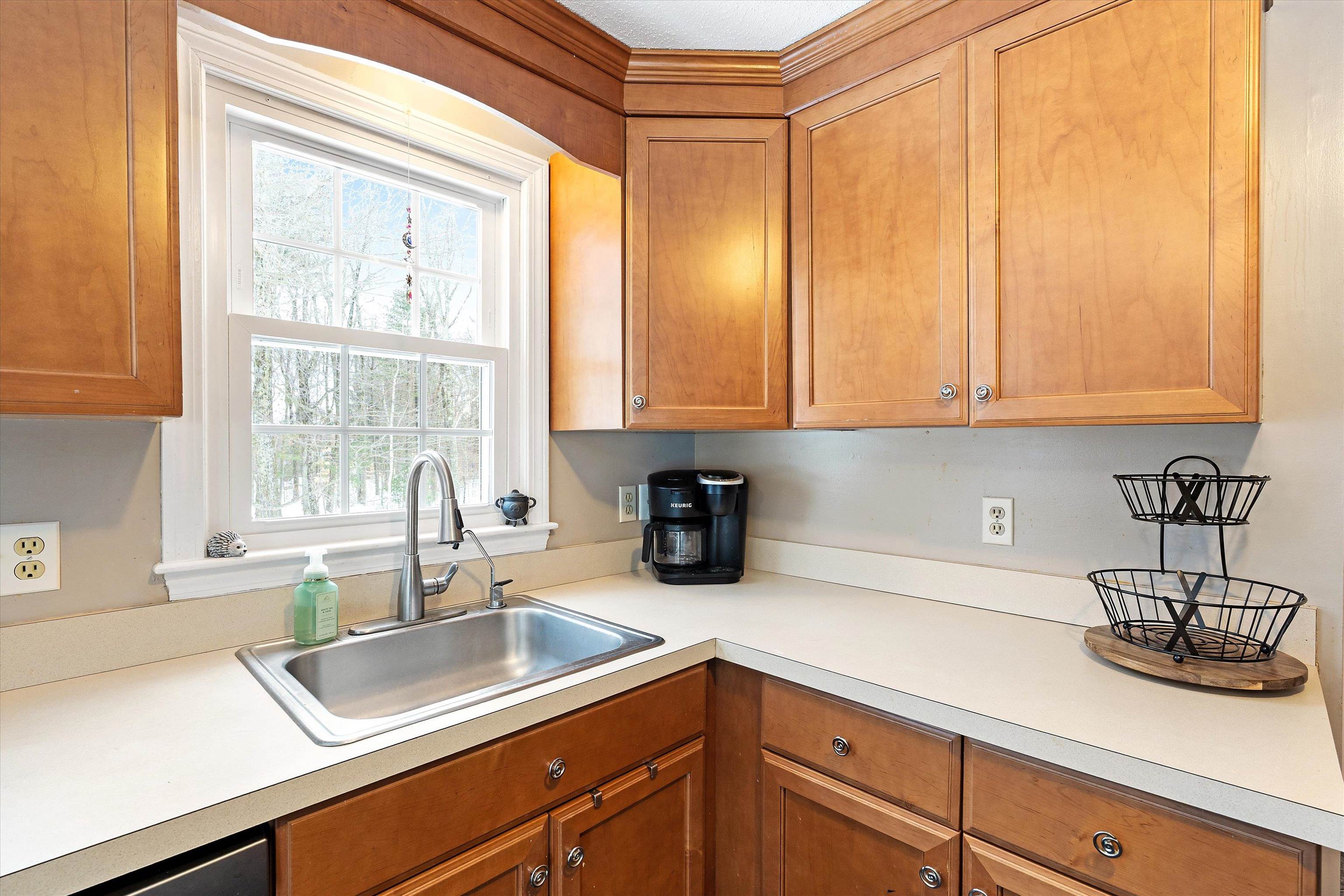 38 Juniper Road, Unit L Derry, NH 03038 - Photo 9 of 37