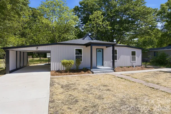 $305,000 | 308 Highland Avenue Southwest, Concord, NC 28027