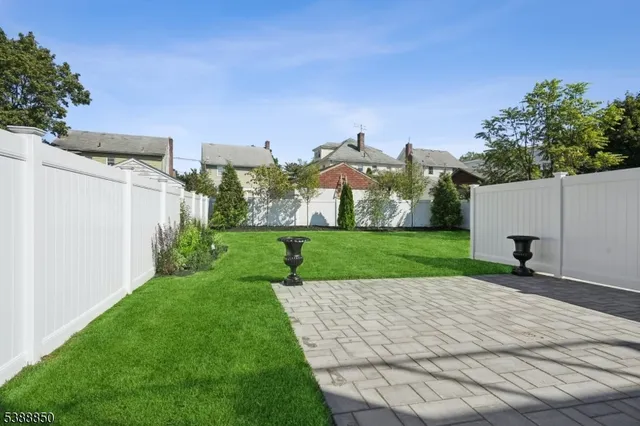 $1,595,000 | 27 Willow Street, Unit A, Millburn, NJ 07041