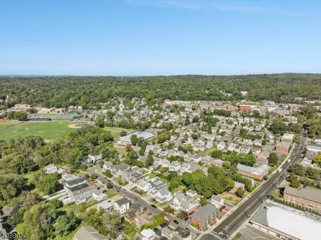 $1,595,000 | 27 Willow Street, Unit A, Millburn, NJ 07041