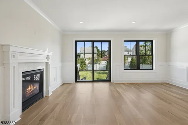 $1,595,000 | 27 Willow Street, Unit A, Millburn, NJ 07041