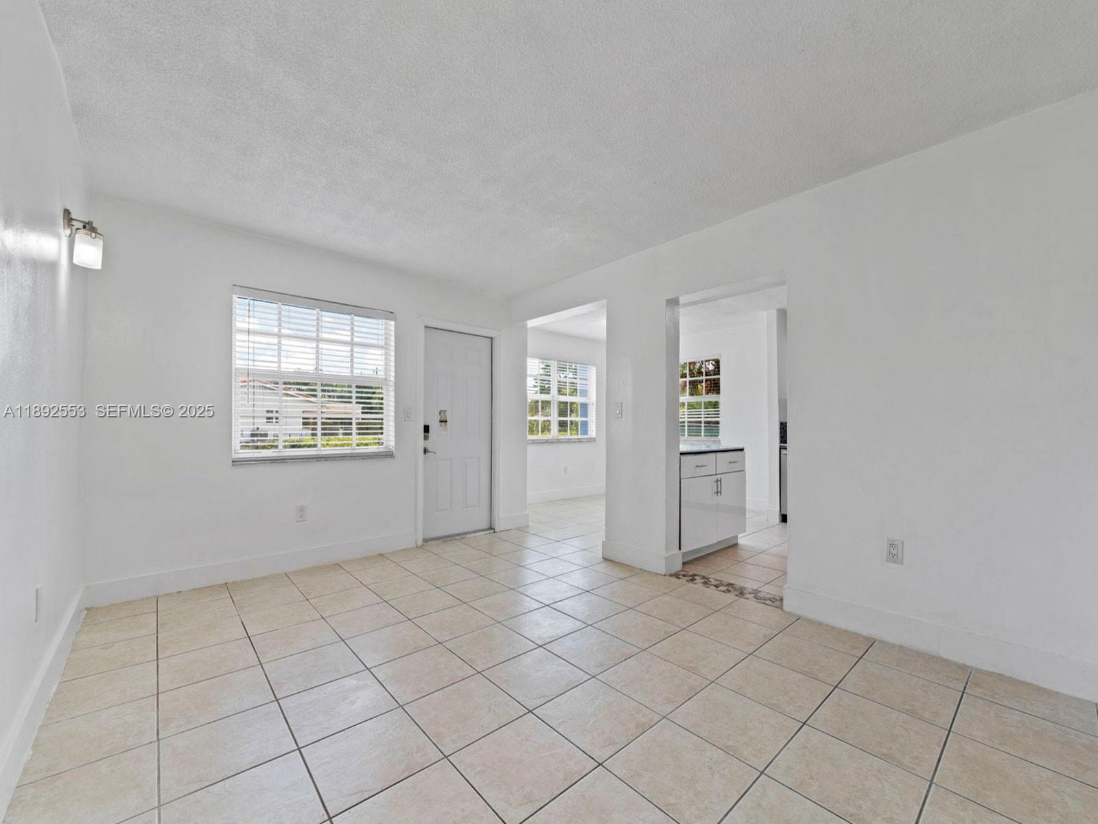 9100 Southwest 95th Avenue, Unit 9100 Miami, FL 33176 - Photo 4 of 37