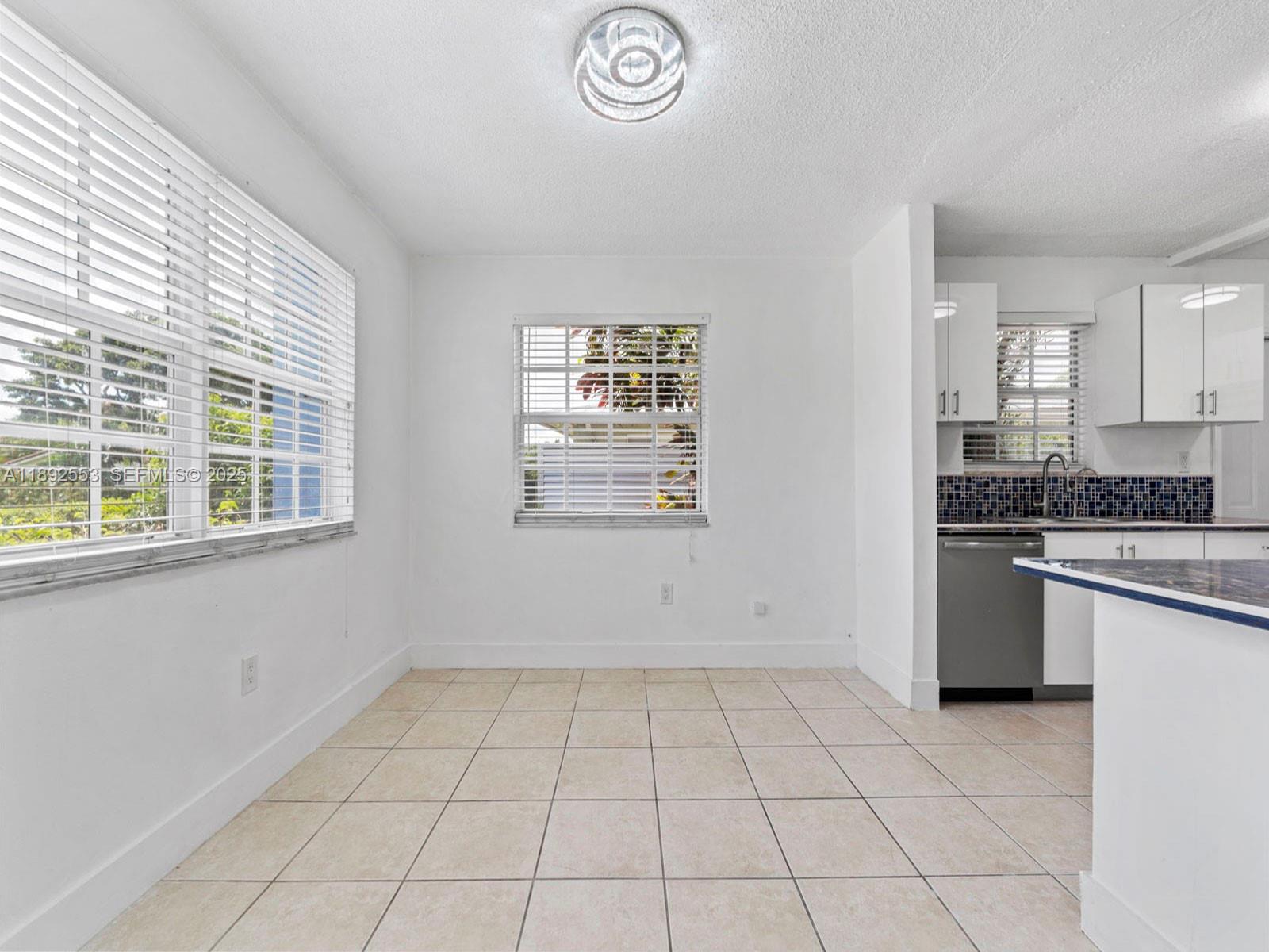 9100 Southwest 95th Avenue, Unit 9100 Miami, FL 33176 - Photo 6 of 37