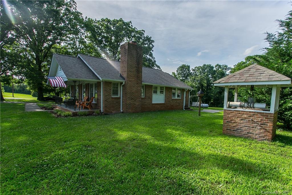 32563 Pennington Road Albemarle, NC 28001 - Photo 4 of 24 Gallery Image 4
