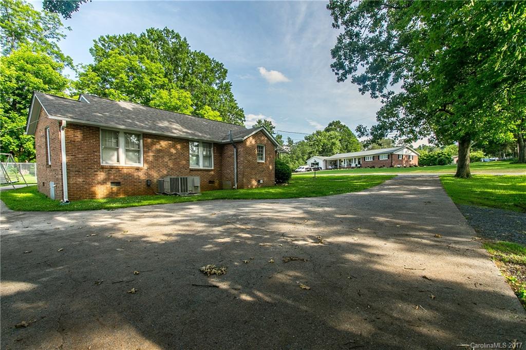 32563 Pennington Road Albemarle, NC 28001 - Photo 6 of 24 Gallery Image 6