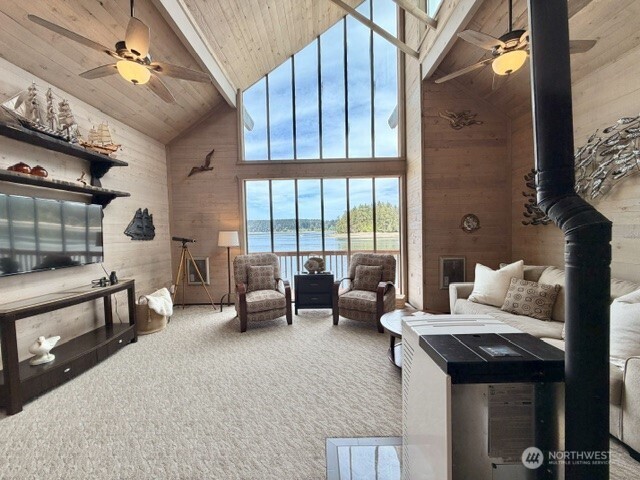 11901 Larson Road Anderson Island, WA 98303 - Photo 5 of 33 Gallery Image 5