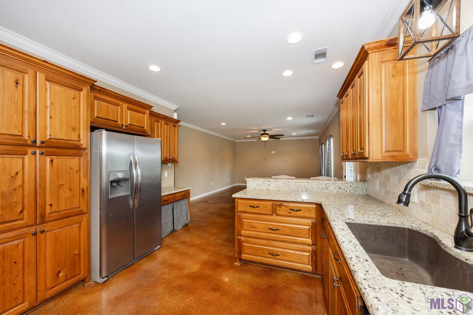 13464 Bourgeois Road Gonzales, LA 70737 - Photo 5 of 26