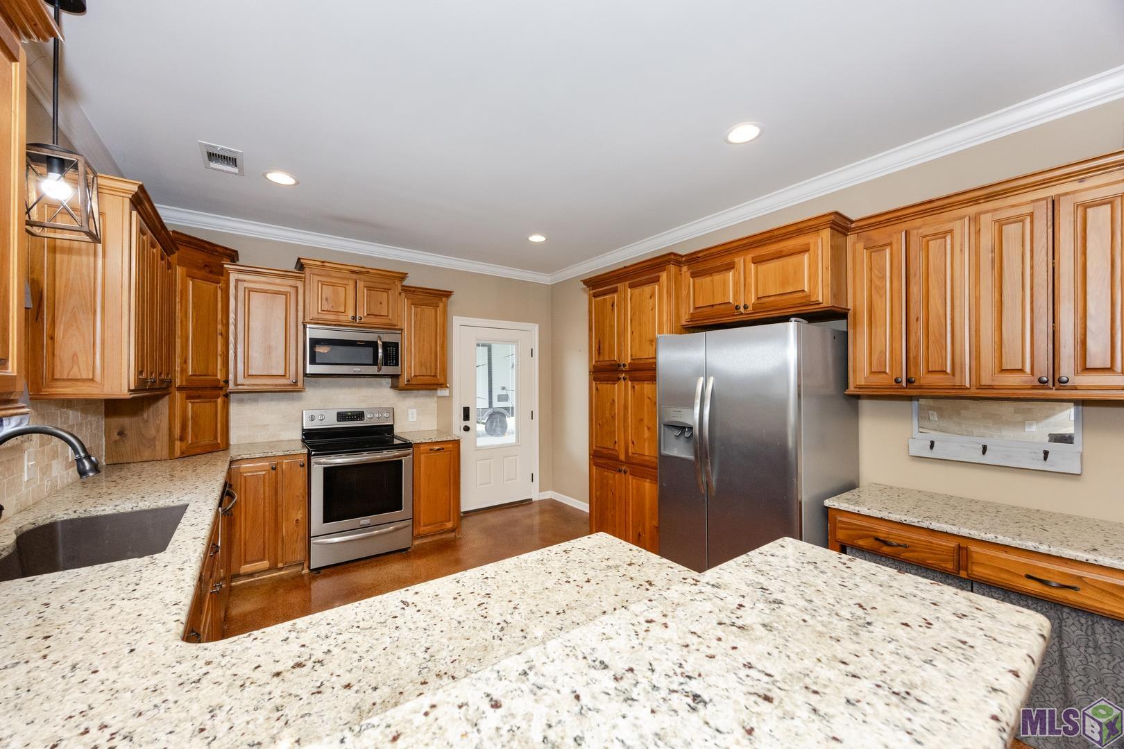 13464 Bourgeois Road Gonzales, LA 70737 - Photo 8 of 26