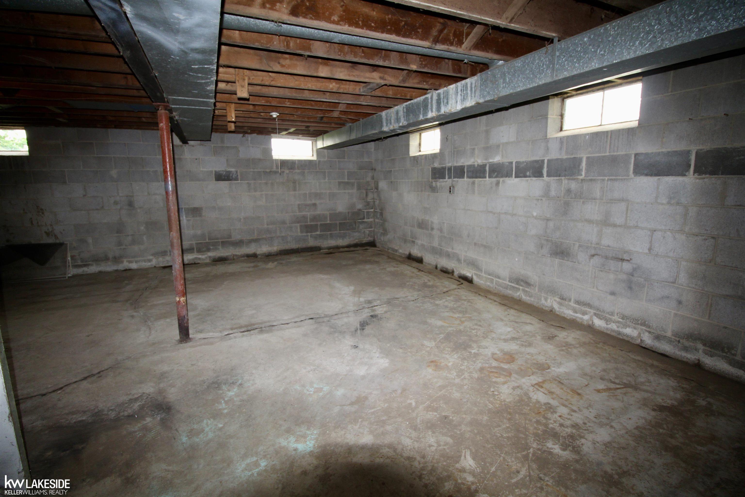 4191 Miller Road Capac, MI 48014 - Photo 12 of 21 50180139-9bcfcb90-e4c2-47c7-9c50-d3d5f60af190.JPG