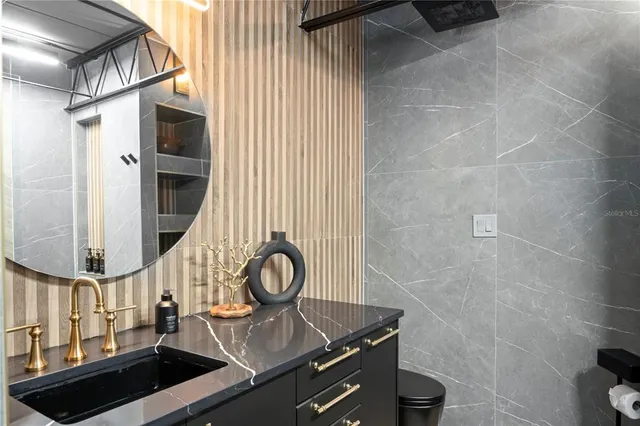 $5,250 | 1312 East Washington Street, Tampa, FL 33602