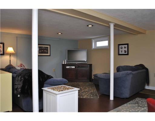15 Allen Road South Portland, ME 04106 - Photo 20 of 24 Den/Family/Great Room. Finished...