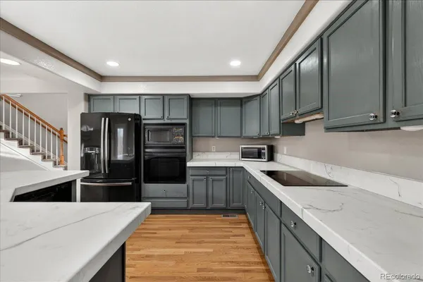 $3,200 | 4425 Iran Street, Denver, CO 80249