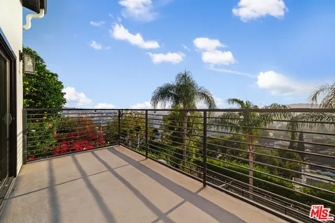 $1,750,000 | 3469 Glenalbyn Drive, Los Angeles, CA 90065