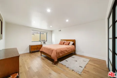 $1,750,000 | 3469 Glenalbyn Drive, Los Angeles, CA 90065