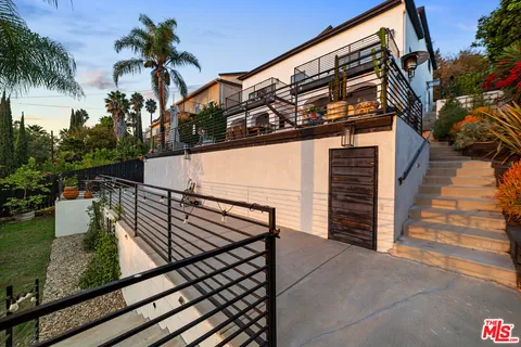 $1,750,000 | 3469 Glenalbyn Drive, Los Angeles, CA 90065