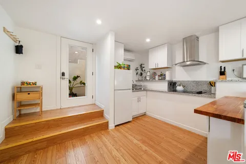 $1,750,000 | 3469 Glenalbyn Drive, Los Angeles, CA 90065