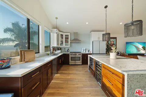 $1,750,000 | 3469 Glenalbyn Drive, Los Angeles, CA 90065