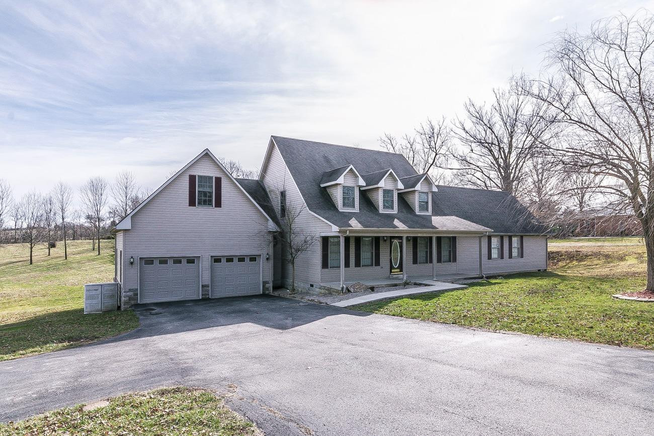 2072 Guynn Road Paint Lick, KY 40461 - Photo 11 of 46 Photo 11