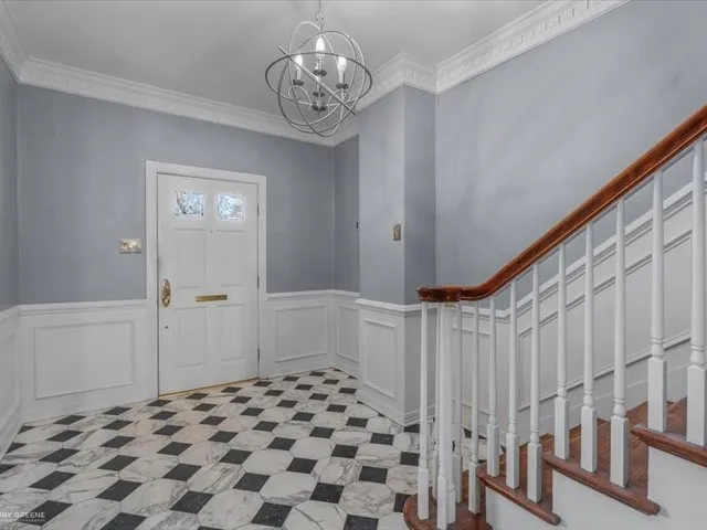 $299,000 | 18 Dudley Square, Shreveport, LA 71106