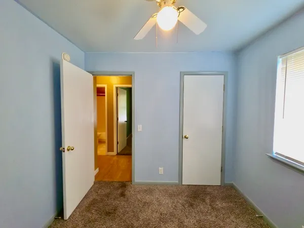 $1,500 | 110 Meadowside Drive, Hutto, TX 78634