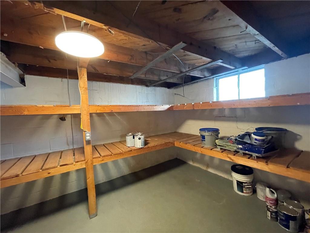 809 Locust Avenue Washington, PA 15301 - Photo 25 of 27 a room with storage and utility room