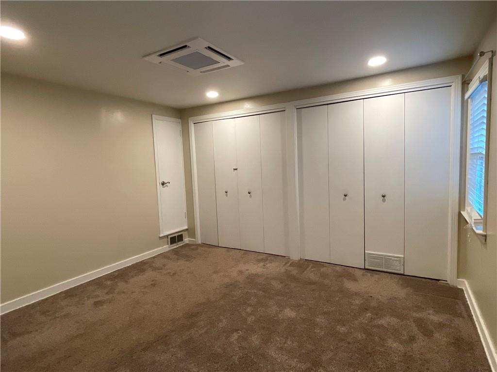 809 Locust Avenue Washington, PA 15301 - Photo 4 of 27 a view of an empty room