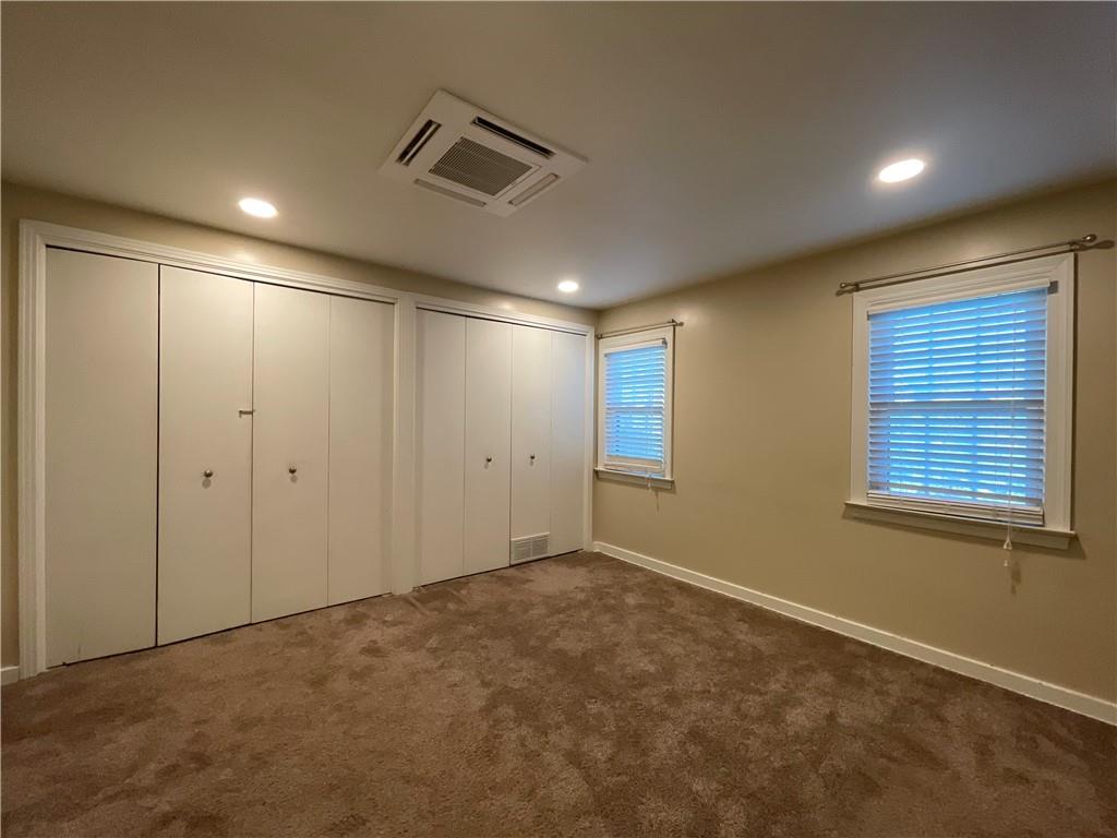 809 Locust Avenue Washington, PA 15301 - Photo 5 of 27 a view of an empty room